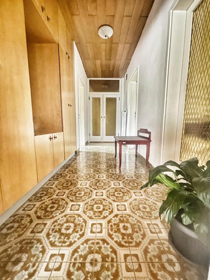Papas Apartment ليسْتْسي المظهر الخارجي الصورة
