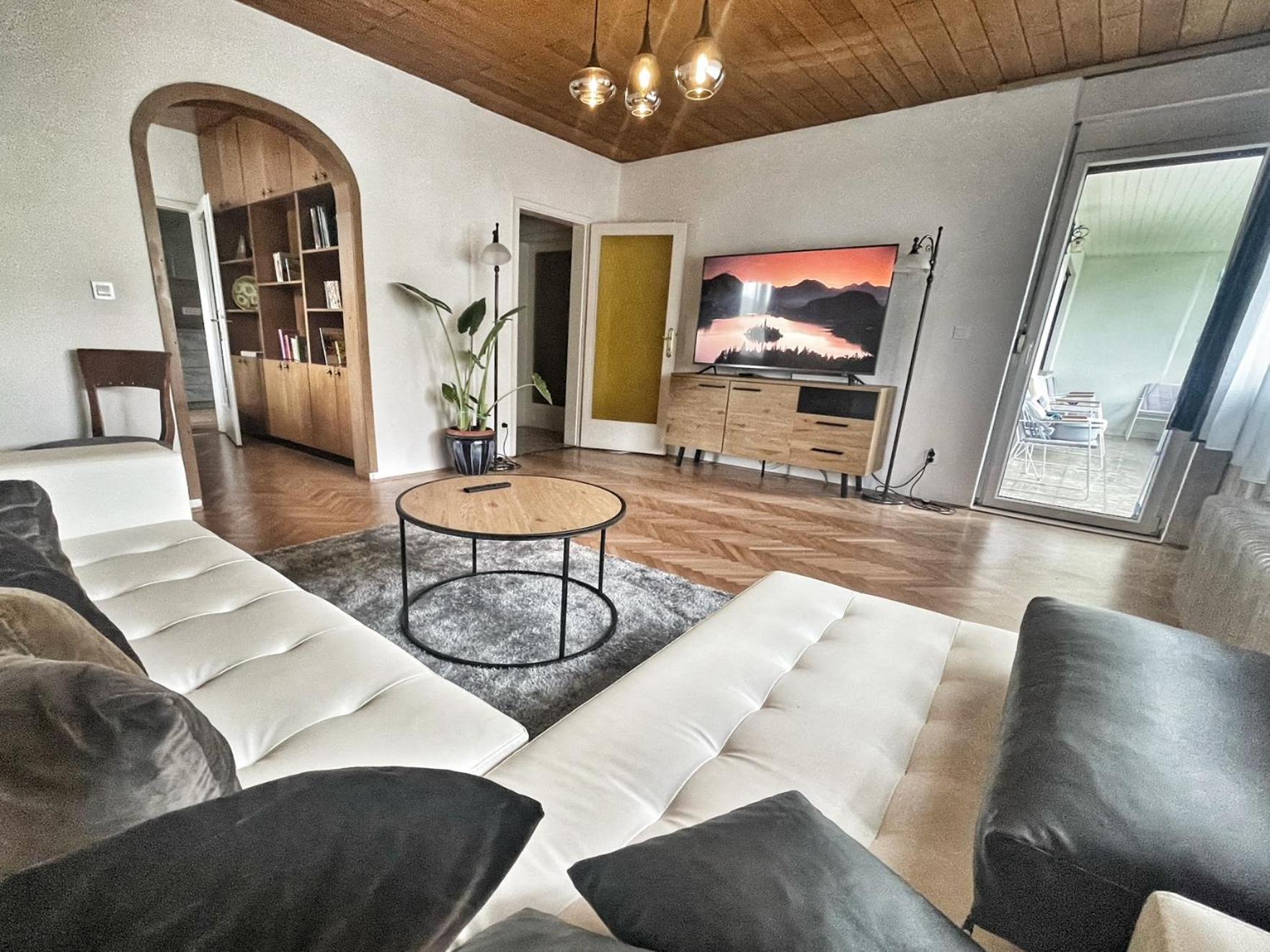 Papas Apartment ليسْتْسي المظهر الخارجي الصورة